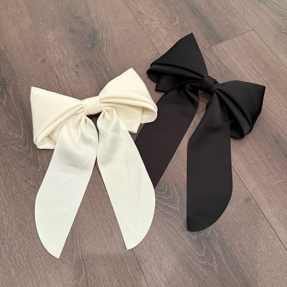 Target Satin Hair Bow Set